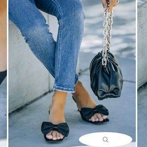 *LAST CALL* NIB Vici Square toe satin bow kitten heels